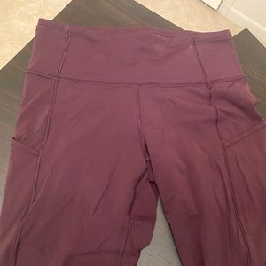 Lululemon leggings, cropped, size 8, maroon
